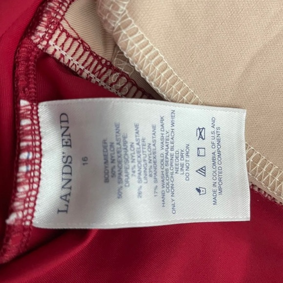 Lands End Red Tummy Control Swimsuit Sz 16 - Picture 4 of 4